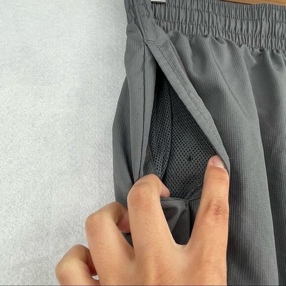 -Under Armour Straight Leg Drawstring Jogger L - Picture 10 of 10